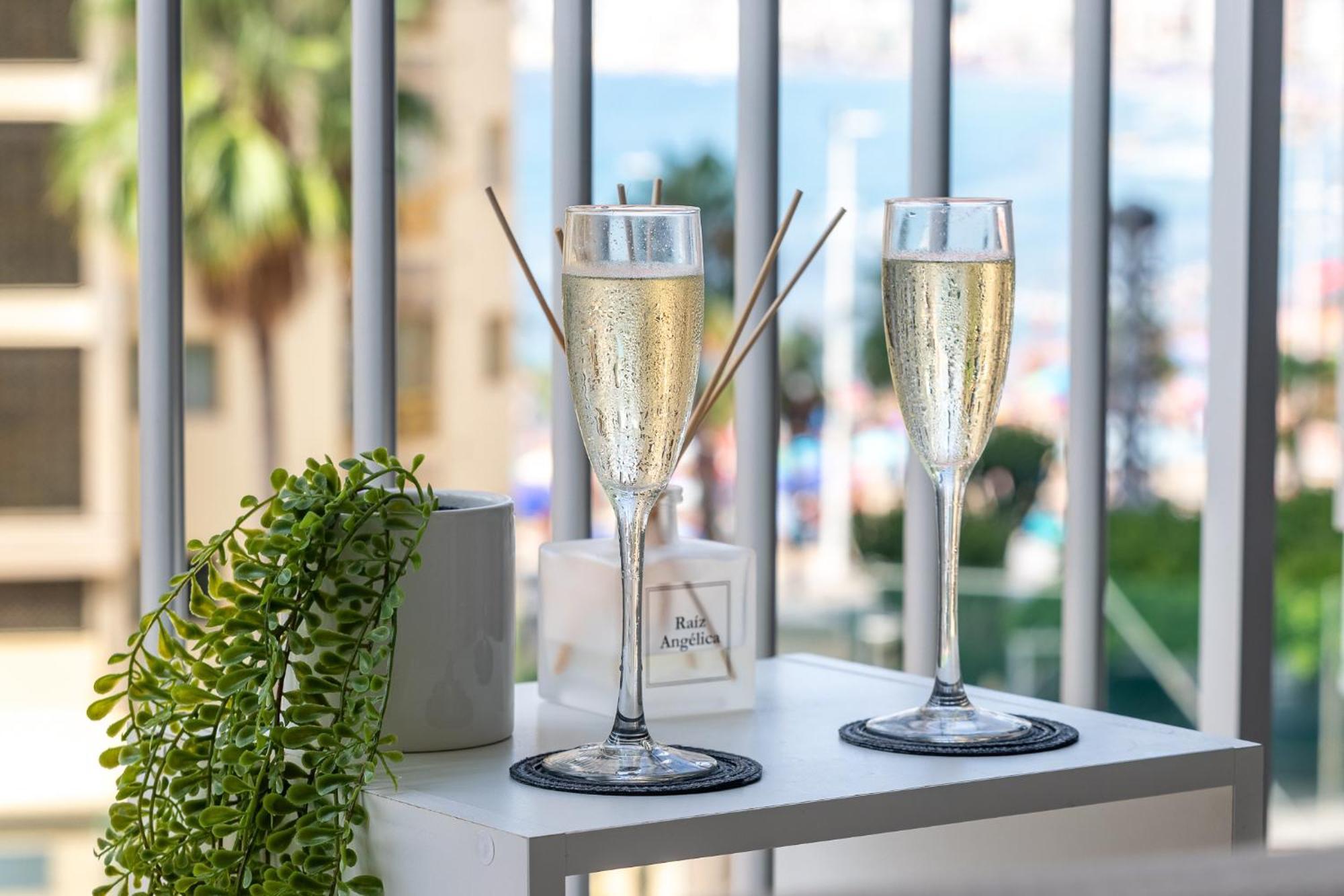 Apartamento Frente Al Mar Benidorm Eksteriør billede